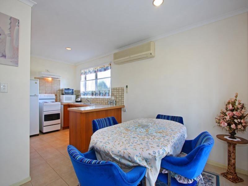 187 Seventh Avenue, Rosebud VIC 3939