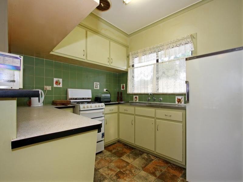 11 Orchid Avenue, Rosebud VIC 3939