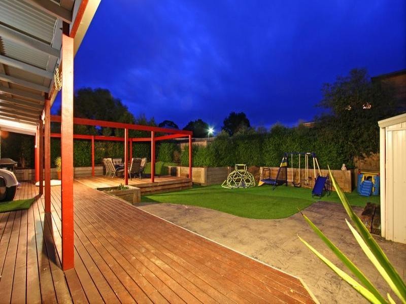 14 Greenhill Road, Rosebud VIC 3939