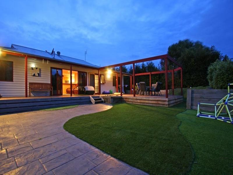 14 Greenhill Road, Rosebud VIC 3939