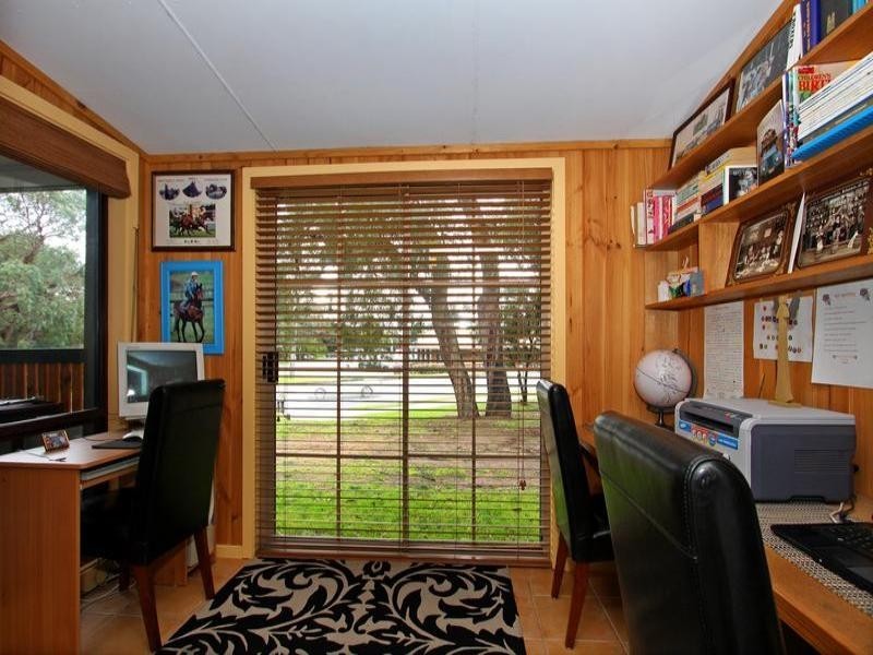 499 WaterfallGully Road, Rosebud VIC 3939