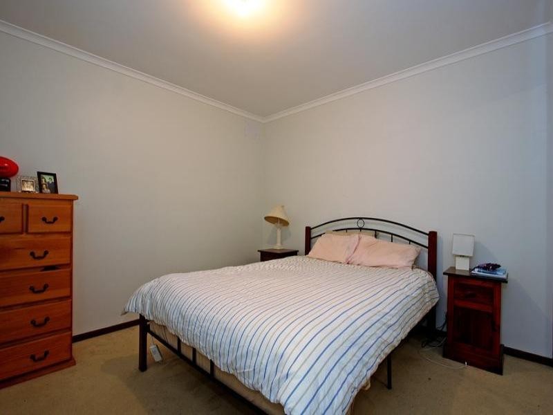 44 Seventh Avenue, Rosebud VIC 3939