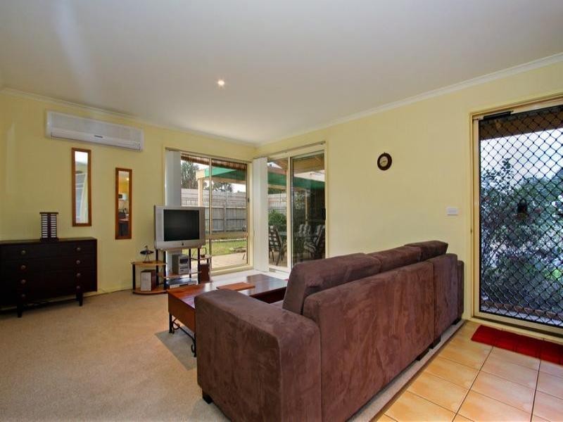 5 The Helm, Rosebud VIC 3939