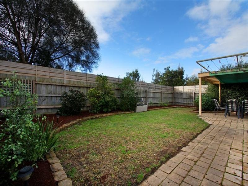 5 The Helm, Rosebud VIC 3939