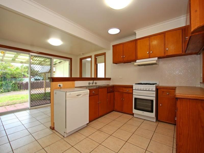 69 Broadway, Rosebud VIC 3939