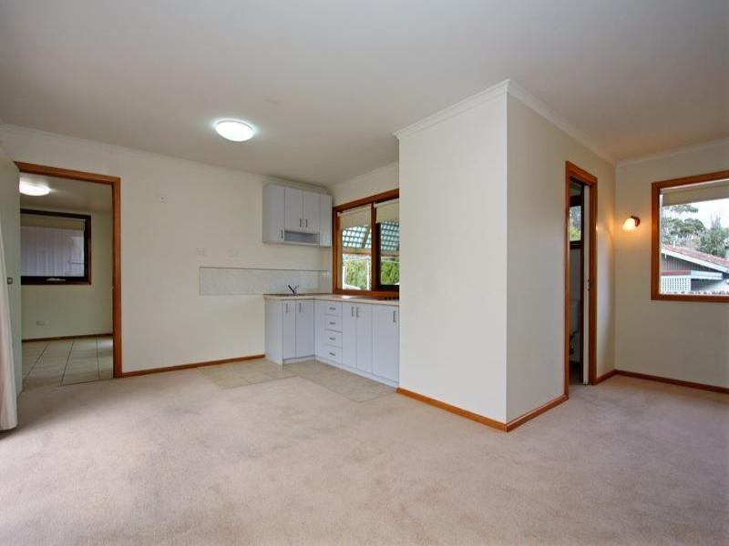 69 Broadway, Rosebud VIC 3939