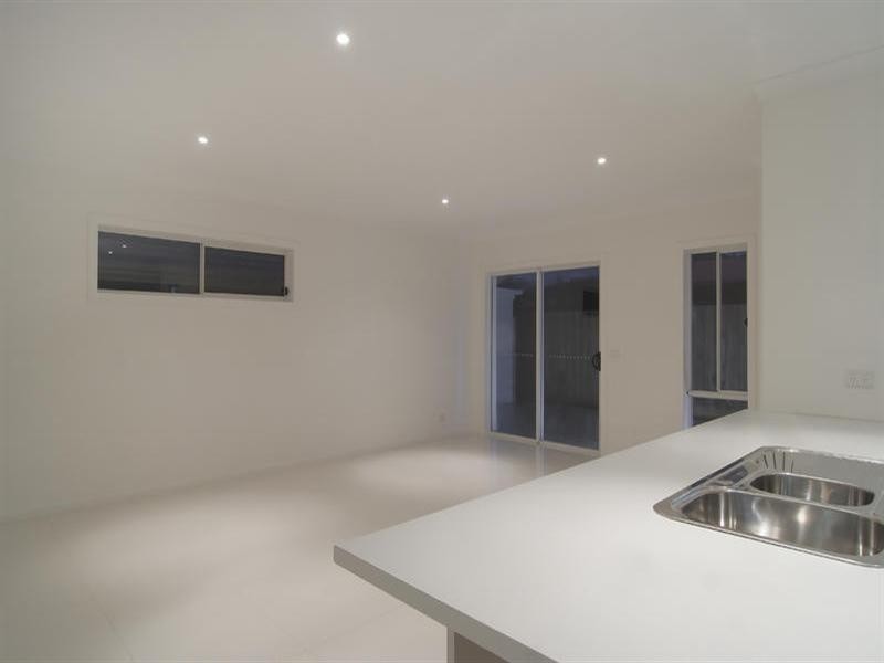 1/48 Armstrong Road, Mccrae VIC 3938