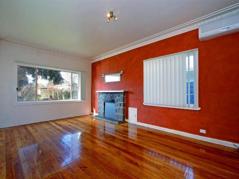 34 Spray Street, Rosebud VIC 3939