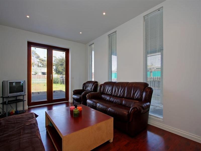 296 Eastbourne Road, Rosebud VIC 3939