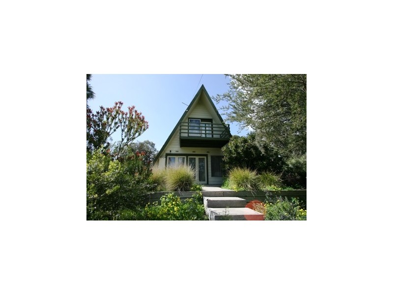 9 Yambill Avenue, Rosebud VIC 3939