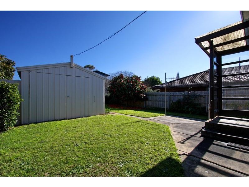 46 Sixth Avenue, Rosebud VIC 3939