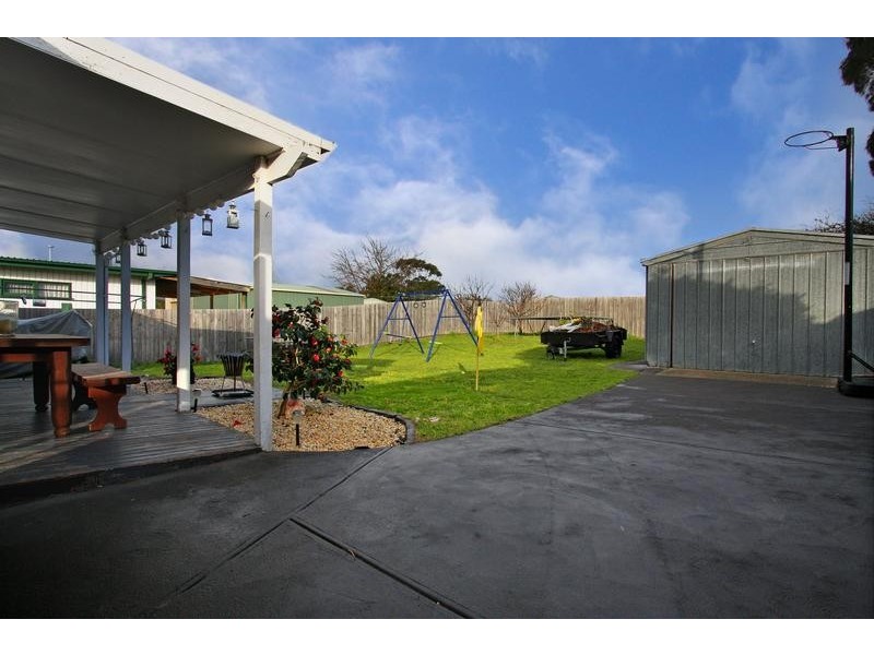 57 Tarwarri Avenue, Rosebud VIC 3939