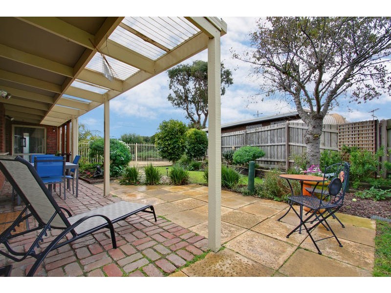 327 Eastbourne Road, Rosebud VIC 3939