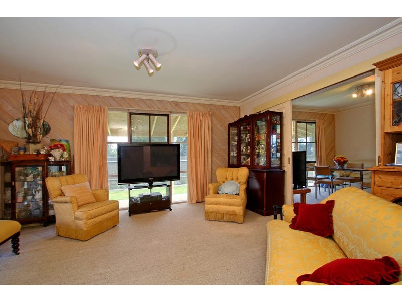 416 Waterfall Gully Road, Rosebud VIC 3939