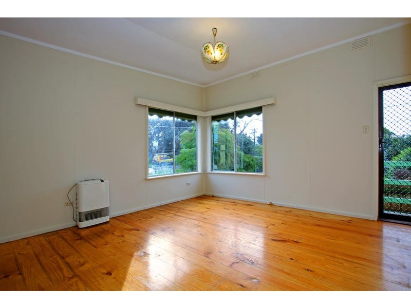 91 Seventh Avenue, Rosebud VIC 3939