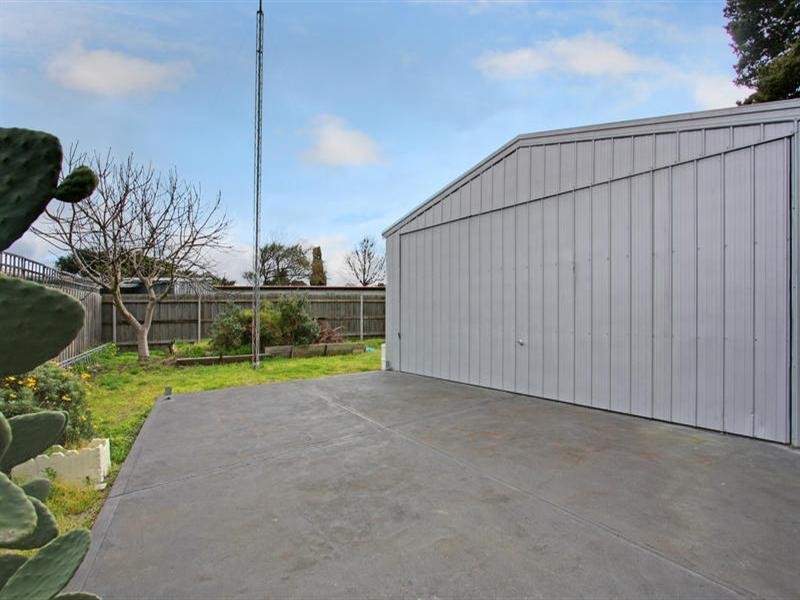 56 Cootamundra Avenue, Rosebud VIC 3939