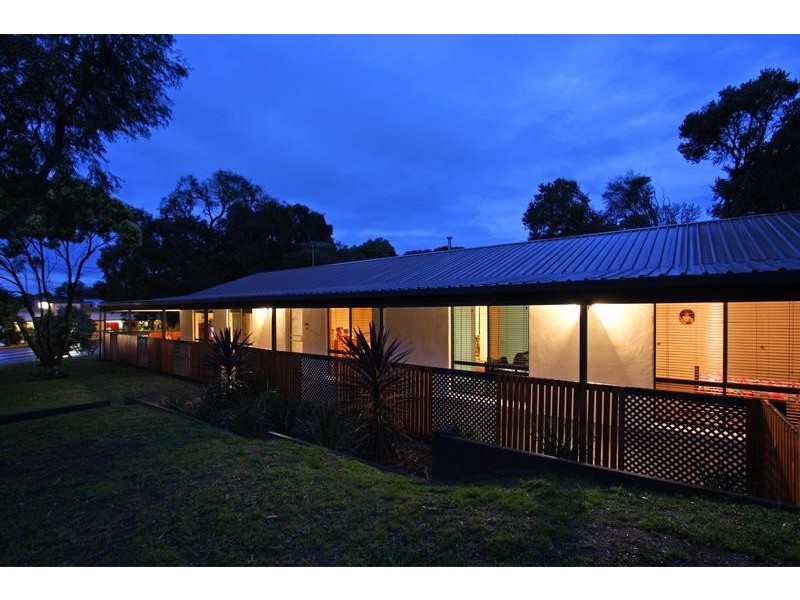 499 WaterfallGully Road, Rosebud VIC 3939