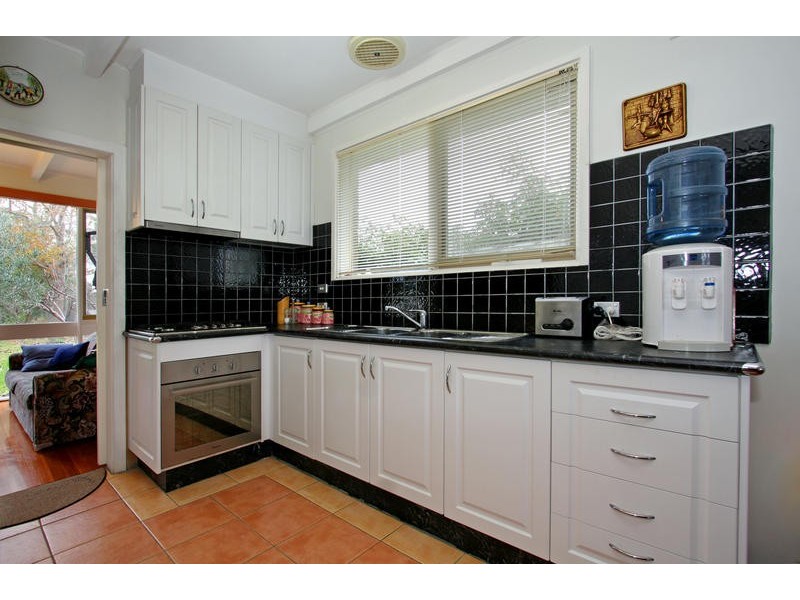 24 Woodvale Grove, Rosebud VIC 3939