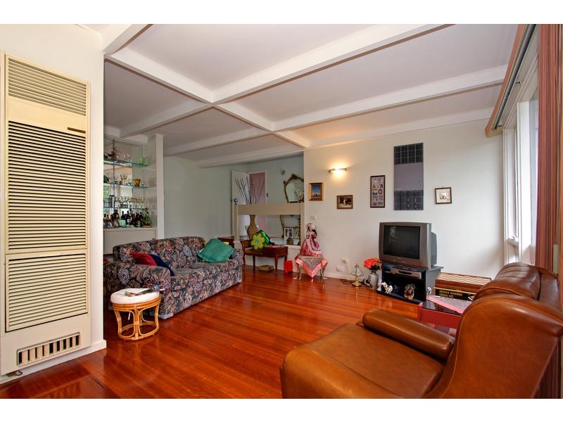 24 Woodvale Grove, Rosebud VIC 3939