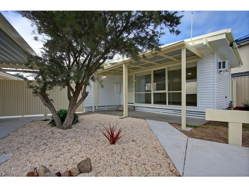 11 Madura Street, Rosebud VIC 3939