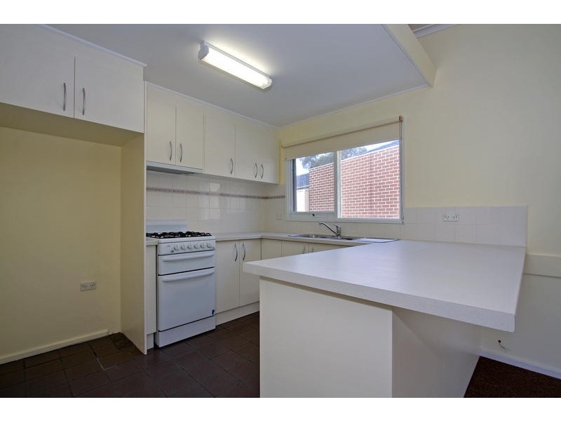 11 Madura Street, Rosebud VIC 3939