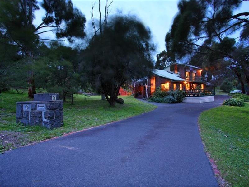 3 Lockhart Drive, Rosebud VIC 3939