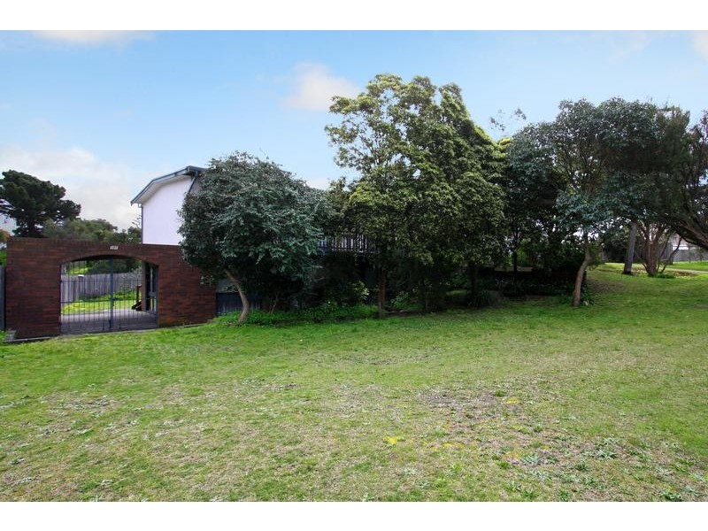 101 Beauna Vista Drive, Rye VIC 3941
