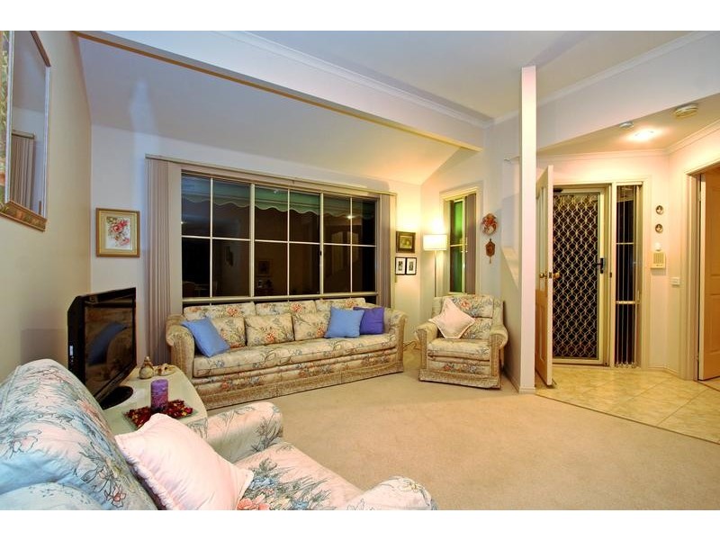 17 Gannett Avenue, Rosebud VIC 3939