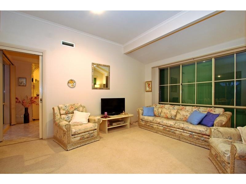 17 Gannett Avenue, Rosebud VIC 3939