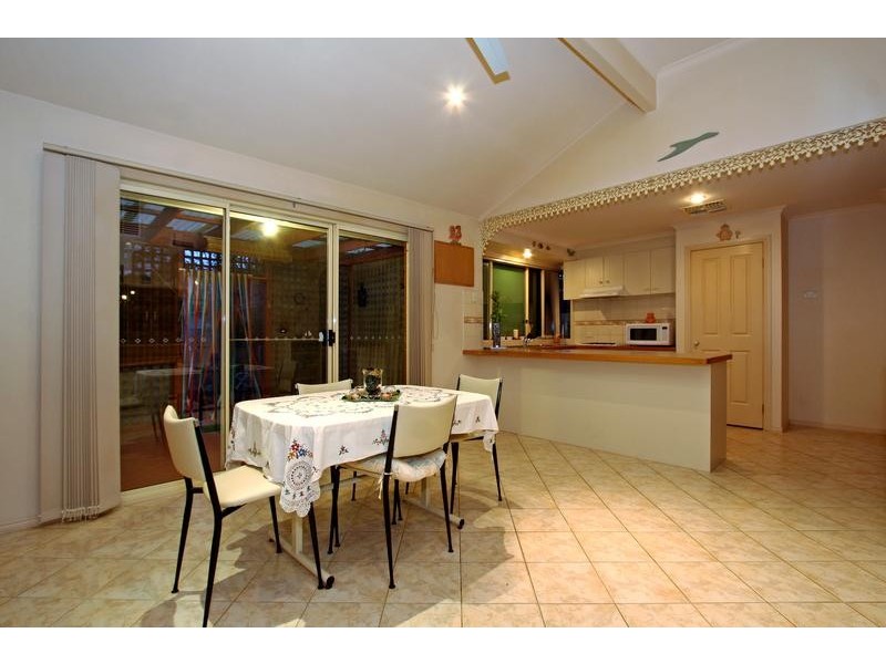 17 Gannett Avenue, Rosebud VIC 3939