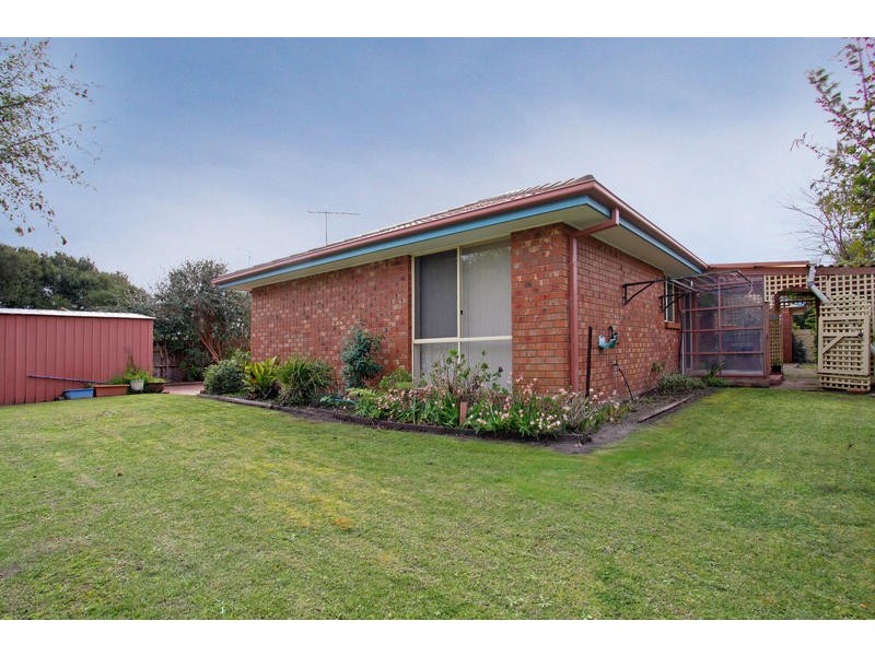 17 Gannett Avenue, Rosebud VIC 3939