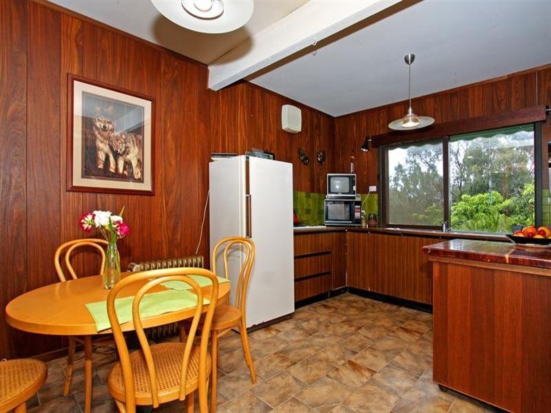 2 Nullawarre Avenue, Rosebud VIC 3939