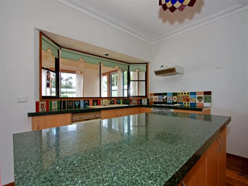 1 Florence Avenue, Rosebud VIC 3939