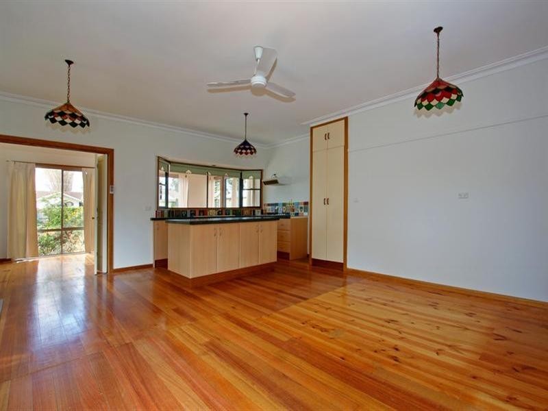 1 Florence Avenue, Rosebud VIC 3939