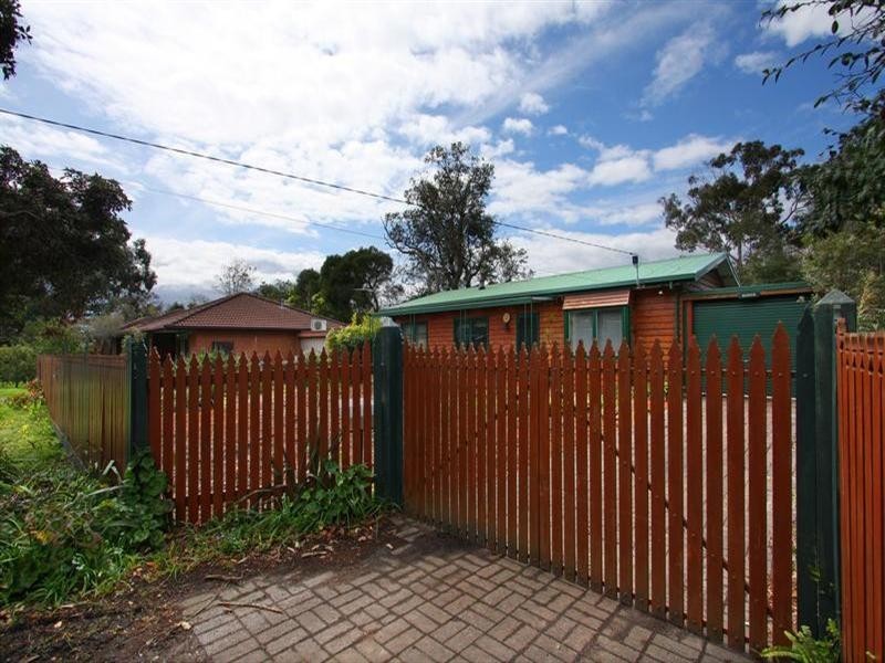 1 Florence Avenue, Rosebud VIC 3939