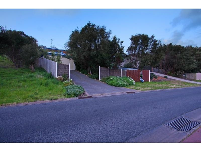 21 Milton Road, Rye VIC 3941