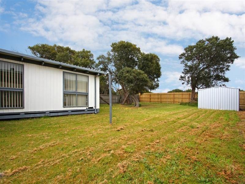 64 Elizabeth Avenue, Rosebud West VIC 3940