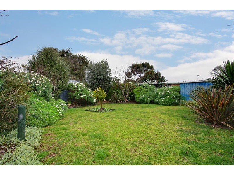 327 Eastbourne Road, Rosebud VIC 3939