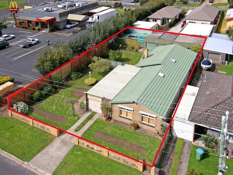 1 & 3 Third Avenue, Rosebud VIC 3939