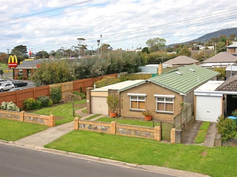 1 & 3 Third Avenue, Rosebud VIC 3939