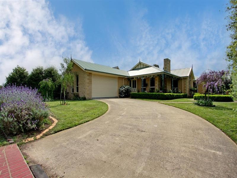 6 Raysun Court, Mornington VIC 3931