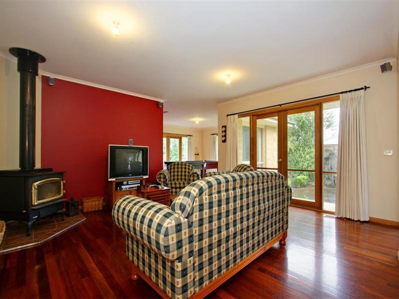 6 Raysun Court, Mornington VIC 3931