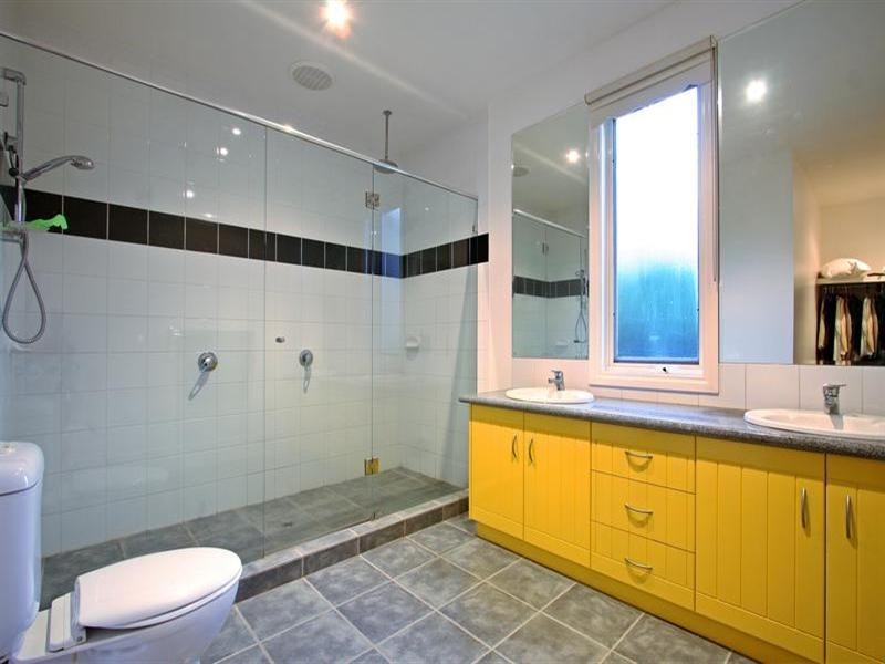 65 Warrain Avenue, Rosebud VIC 3939