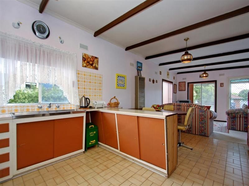 10 Tassel Road, Safety Beach VIC 3936