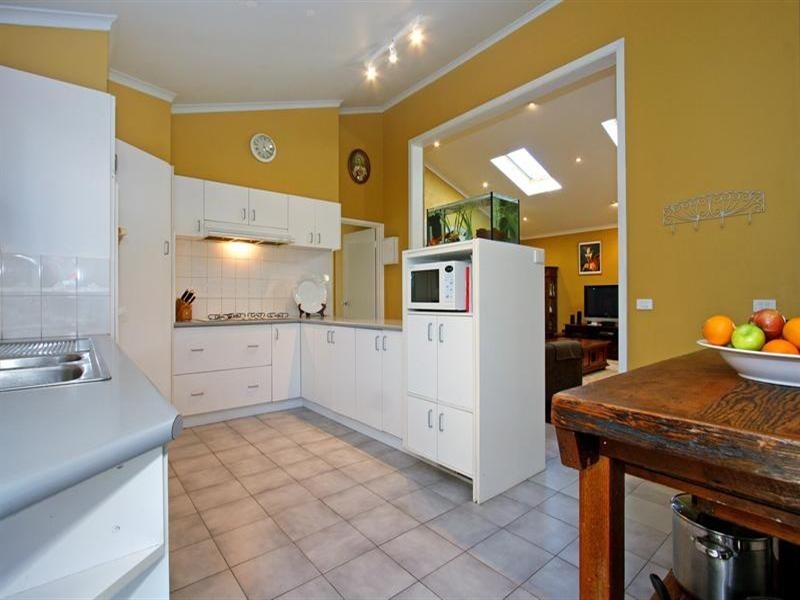 2 Tern Avenue, Rosebud VIC 3939