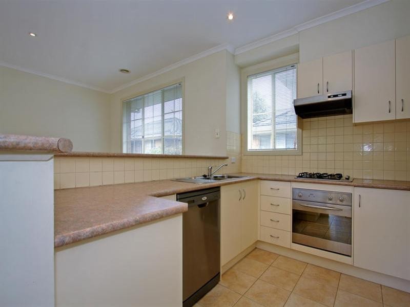 6/15-17 McCombe Street, Rosebud VIC 3939