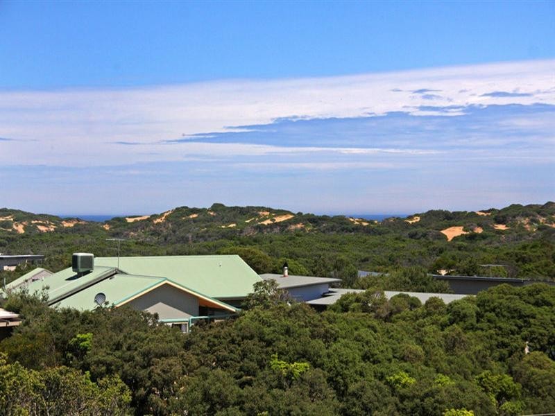 18 Higgins Court, Rye VIC 3941