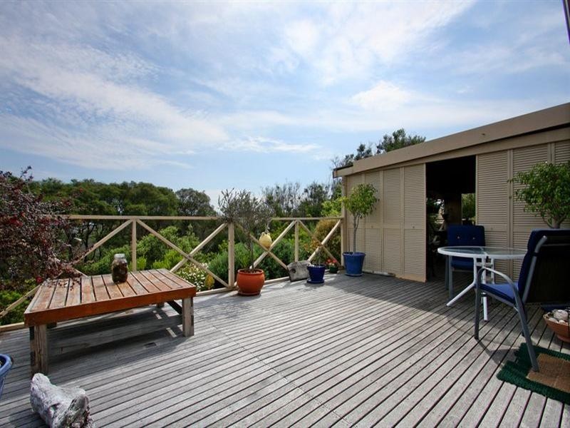 18 Higgins Court, Rye VIC 3941