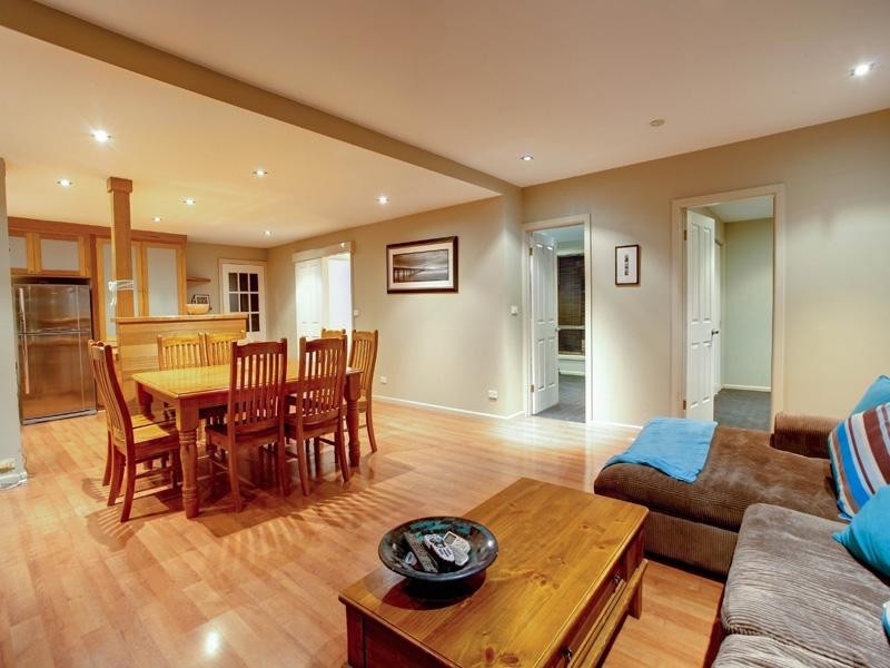 313 Jetty Road, Rosebud VIC 3939