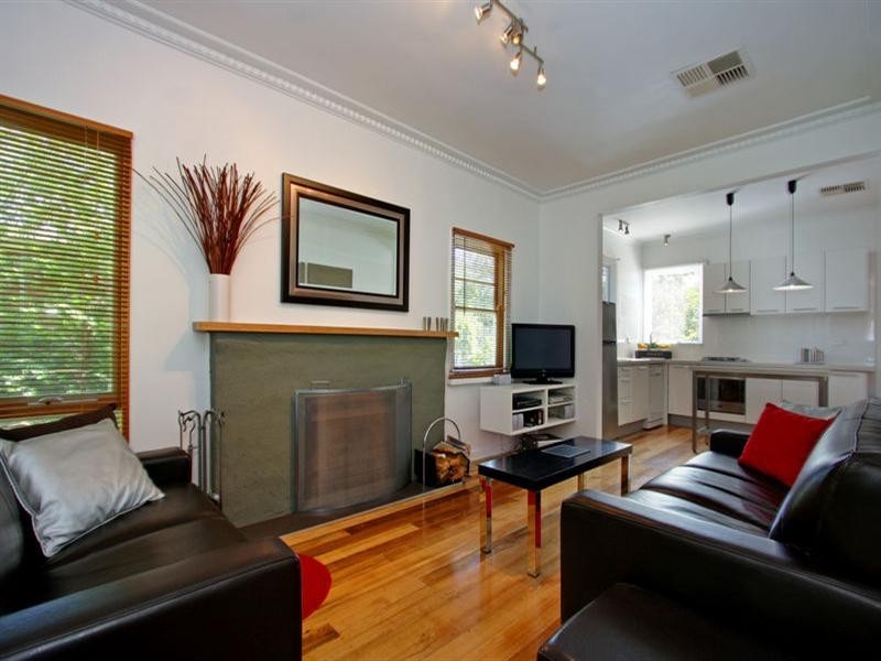 10 Lyon Street, Rosebud VIC 3939